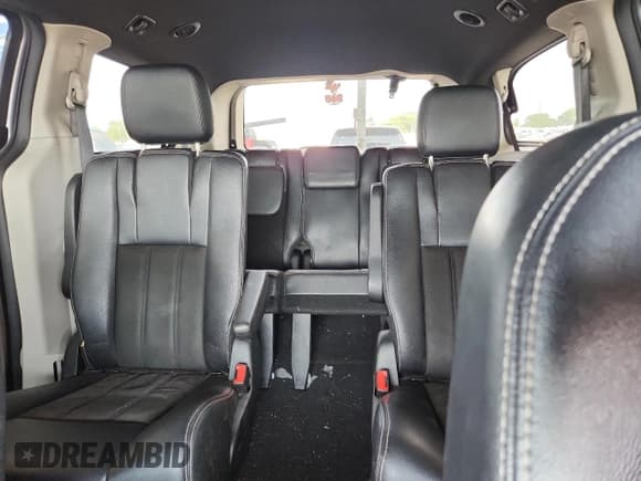 ✅ 2020 Dodge Grand Caravan SXT • VIN: 2C4RDGCG0LR166459 • Лот: 66605955. Опубликован ранее на Copart с пробегом 100 180 миль. Бесплатный доступ к архиву аукционных продаж из США и подробный отчёт об истории автомобиля на DreamBid. Изображение 10.