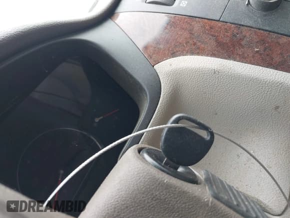 ✅ 2006 Cadillac DTS 1SB • VIN: 1G6KD57Y56U221359 • Lot: 42049935. Listed on IAAI with Not provided. Free auction sales archive from the USA and detailed vehicle history report at DreamBid. Image 11.