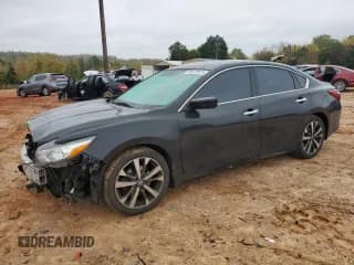 ✅ 2017 Nissan Altima SR • VIN: 1N4AL3AP7HC126428 • Lot: 90429975. Listed on Copart with 140,428 mi. Free auction sales archive from the USA and detailed vehicle history report at DreamBid. Image 1.