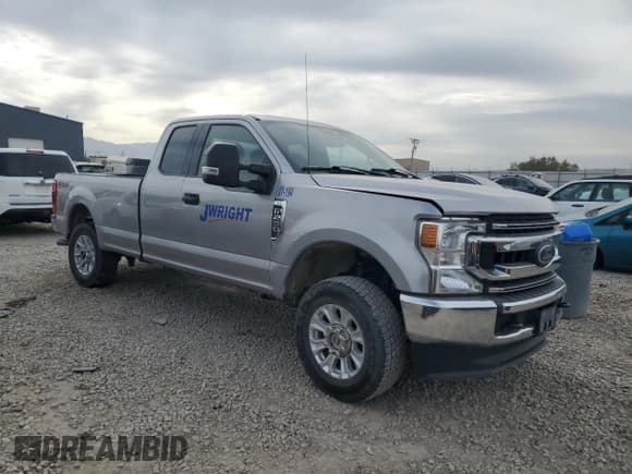 ✅ 2020 Ford F-250 XL • VIN: 1FT7X2B64LED97856 • Lot: 80491275. Wystawiony na Copart z przebiegiem 73 168 mil. Bezpłatny archiwum sprzedaży aukcyjnych z USA i szczegółowy raport historii pojazdu na DreamBid. Zdjęcie 4.