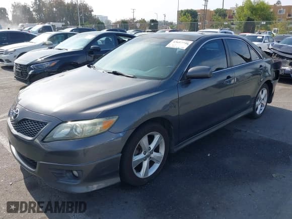 ✅ 2011 Toyota Camry LE • VIN: 4T1BK3EK6BU615481 • Lot: 43657740. Listed on IAAI with 176,353 mi. Free auction sales archive from the USA and detailed vehicle history report at DreamBid. Image 2.