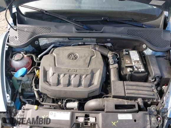 ✅ 2019 Volkswagen Beetle S • VIN: 3VW5DAAT1KM505762 • Lot: 42636158. Wystawiony na IAAI z przebiegiem 29 900 mil. Bezpłatny archiwum sprzedaży aukcyjnych z USA i szczegółowy raport historii pojazdu na DreamBid. Zdjęcie 10.