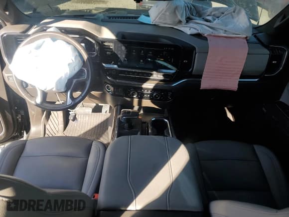 ✅ 2023 Chevrolet Silverado 1500 LT Trail Boss • VIN: 3GCUDFE84PG273892 • Lot: 46909745. Wystawiony na Copart z przebiegiem 59 466 mil. Bezpłatny archiwum sprzedaży aukcyjnych z USA i szczegółowy raport historii pojazdu na DreamBid. Zdjęcie 8.