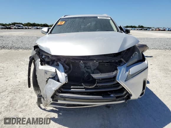 ✅ 2015 Lexus NX 200t • VIN: JTJYARBZ3F2017515 • Lot: 49203585. Wystawiony na Copart z przebiegiem 109 846 mil. Bezpłatny archiwum sprzedaży aukcyjnych z USA i szczegółowy raport historii pojazdu na DreamBid. Zdjęcie 5.