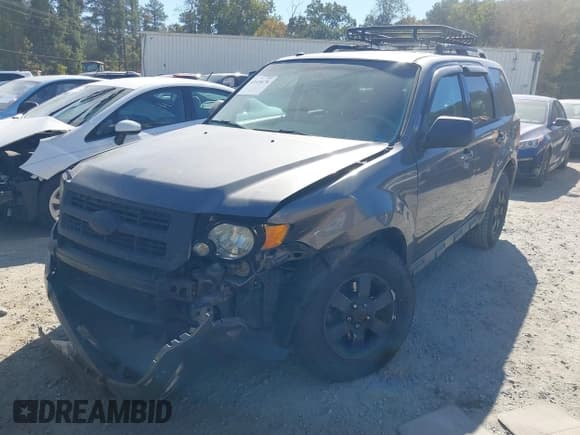 ✅ 2012 Ford Escape Limited • VIN: 1FMCU0E75CKA78964 • Lot: 43518678. Wystawiony na IAAI z przebiegiem 202 987 mil. Bezpłatny archiwum sprzedaży aukcyjnych z USA i szczegółowy raport historii pojazdu na DreamBid. Zdjęcie 17.