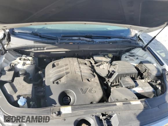 ✅ 2008 Hyundai Veracruz GLS • VIN: KM8NU13C68U060743 • Lot: 60923815. Listed on Copart with 251,688 mi. Free auction sales archive from the USA and detailed vehicle history report at DreamBid. Image 12.