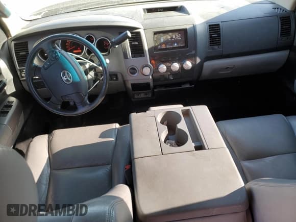 ✅ 2012 Toyota Tundra • VIN: 5TFDY5F16CX270630 • Lot: 61192235. Wystawiony na Copart z przebiegiem 134 664 mil. Bezpłatny archiwum sprzedaży aukcyjnych z USA i szczegółowy raport historii pojazdu na DreamBid. Zdjęcie 8.