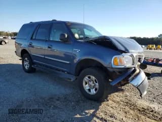 ✅ 1999 Ford Expedition XLT • VIN: 1FMPU18L3XLC28151 • Lot: 91291375. Wystawiony na Copart z przebiegiem 173 718 mil. Bezpłatny archiwum sprzedaży aukcyjnych z USA i szczegółowy raport historii pojazdu na DreamBid. Zdjęcie 4.