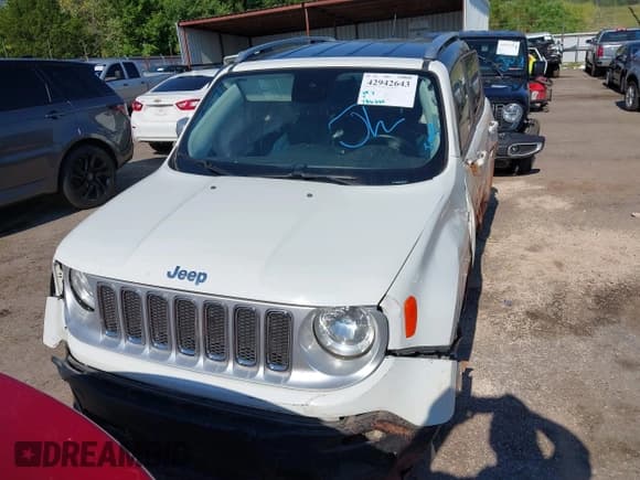 ✅ 2017 Jeep Renegade Limited • VIN: ZACCJBDBXHPE84766 • Лот: 42942643. Опубликован ранее на IAAI с пробегом 186 080 миль. Бесплатный доступ к архиву аукционных продаж из США и подробный отчёт об истории автомобиля на DreamBid. Изображение 13.