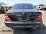 ✅ 2002 Mercedes-Benz S 500 • VIN: WDBNG75J62A305994 • Lot: 71036634. Listed on Copart with 142,679 mi. Free auction sales archive from the USA and detailed vehicle history report at DreamBid. Image 6.