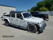 ✅ 2020 Jeep Gladiator Overland • VIN: 1C6HJTFG3LL129835 • Lot: 53451795. Listed on Copart with 48,088 mi. Free auction sales archive from the USA and detailed vehicle history report at DreamBid. Image 10.