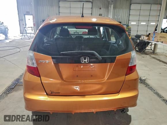 ✅ 2010 Honda Fit Sport • VIN: JHMGE8H43AS018440 • Lot: 93820295. Listed on Copart with 100,288 mi. Free auction sales archive from the USA and detailed vehicle history report at DreamBid. Image 6.