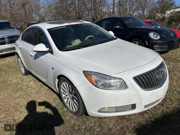 ✅ 2011 Buick Regal CXL Turbo TO2 • VIN: W04GW5EV1B1041372 • Lot: 43926841. Listed on IAAI with 114,696 mi. Free auction sales archive from the USA and detailed vehicle history report at DreamBid. Image 1.