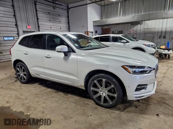 ✅ 2018 Volvo XC60 Inscription • VIN: YV4A22RL1J1001285 • Lot: 95711165. Listed on Copart with 87,474 mi. Free auction sales archive from the USA and detailed vehicle history report at DreamBid. Image 4.