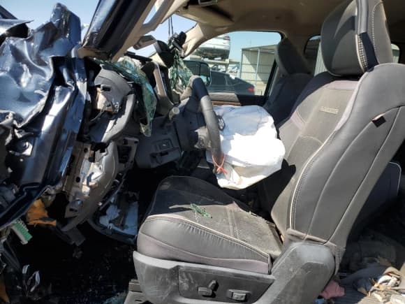 ✅ 2022 Ram 2500 Laramie • VIN: 3C6UR5FJ2NG119246 • Лот: 68868145. Опубликован ранее на Copart с пробегом Не указан. Бесплатный доступ к архиву аукционных продаж из США и подробный отчёт об истории автомобиля на DreamBid. Изображение 7.