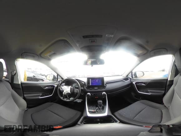 ✅ 2025 Toyota RAV4 XLE • VIN: 2T3P1RFV4SC531186 • Lot: 43697621. Wystawiony na IAAI z przebiegiem 14 991 mil. Bezpłatny archiwum sprzedaży aukcyjnych z USA i szczegółowy raport historii pojazdu na DreamBid. Zdjęcie 18.