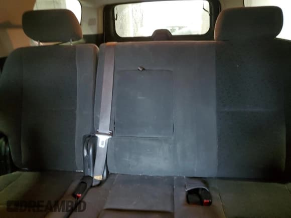 ✅ 2008 Chevrolet Suburban Commercial • VIN: 3GNGK26K28G309111 • Lot: 80510184. Wystawiony na Copart z przebiegiem 140 242 mil. Bezpłatny archiwum sprzedaży aukcyjnych z USA i szczegółowy raport historii pojazdu na DreamBid. Zdjęcie 10.