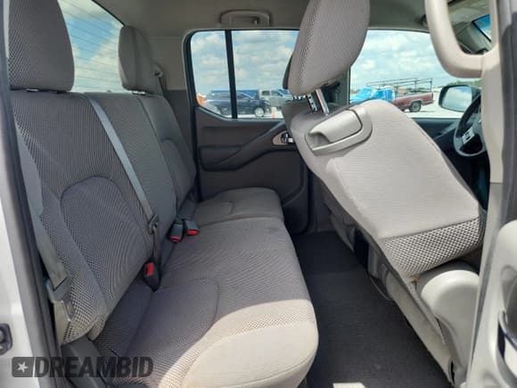 ✅ 2012 Nissan Frontier Pro-4X • VIN: 1N6AD0EV5CN701246 • Lot: 68285825. Wystawiony na Copart z przebiegiem 164 498 mil. Bezpłatny archiwum sprzedaży aukcyjnych z USA i szczegółowy raport historii pojazdu na DreamBid. Zdjęcie 10.