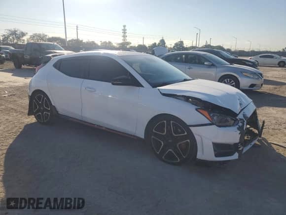 2022 Hyundai Veloster with VIN KMHT36AH9NU012056, listed as a Copart auction lot 82224154 with 55,500 mi miles and Salvage title. Bid and sale history available at DreamBid. Image 4.