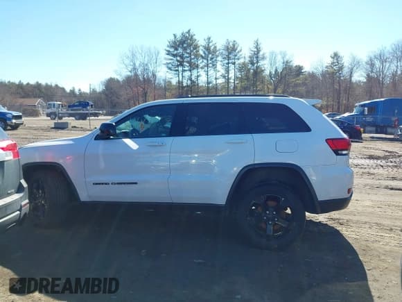 ✅ 2019 Jeep Grand Cherokee Upland • VIN: 1C4RJFAG6KC641920 • Lot: 41661759. Listed on IAAI with 99,785 mi. Free auction sales archive from the USA and detailed vehicle history report at DreamBid. Image 14.