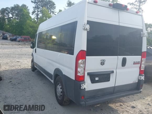 ✅ 2017 Ram ProMaster Cargo • VIN: 3C6TRVPG7HE529801 • Лот: 42143927. Опубликован ранее на IAAI с пробегом 69 993 миль. Бесплатный доступ к архиву аукционных продаж из США и подробный отчёт об истории автомобиля на DreamBid. Изображение 3.