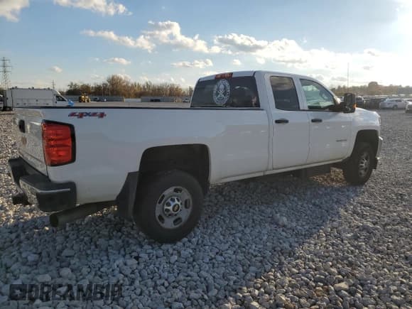 ✅ 2015 Chevrolet Silverado 2500HD Work Truck • VIN: 1GC2KUE81FZ532242 • Lot: 90492245. Listed on Copart with 194,814 mi. Free auction sales archive from the USA and detailed vehicle history report at DreamBid. Image 3.