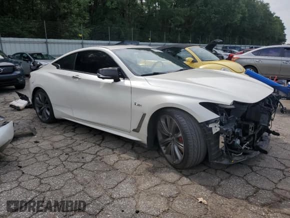 ✅ 2020 Infiniti Q60 Red Sport 400 • VIN: JN1FV7EK0LM400347 • Lot: 61872055. Listed on Copart with 68,676 mi. Free auction sales archive from the USA and detailed vehicle history report at DreamBid. Image 4.