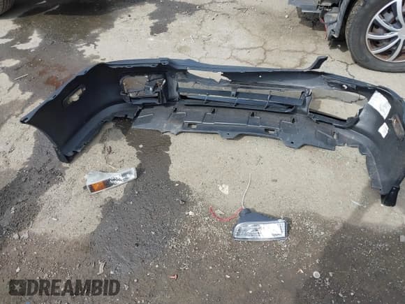 ✅ 1999 Honda Prelude • VIN: JHMBB6247XC010165 • Lot: 43003598. Listed on IAAI with 134,683 mi. Free auction sales archive from the USA and detailed vehicle history report at DreamBid. Image 12.