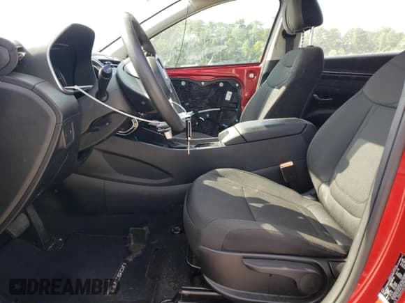 ✅ 2022 Hyundai Tucson SE • VIN: 5NMJA3AE3NH080110 • Lot: 68461574. Wystawiony na Copart z przebiegiem 57 280 mil. Bezpłatny archiwum sprzedaży aukcyjnych z USA i szczegółowy raport historii pojazdu na DreamBid. Zdjęcie 7.