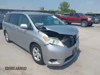 ✅ 2014 Toyota Sienna LE AAS • VIN: 5TDKK3DC7ES510097 • Lot: 43094597. Listed on IAAI with 165,981 mi. Free auction sales archive from the USA and detailed vehicle history report at DreamBid. Image 1.