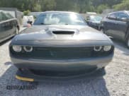 ✅ 2019 Dodge Challenger R/T • VIN: 2C3CDZBT2KH690320 • Lot: 64279783. Wystawiony na Copart z przebiegiem 71 804 mil. Bezpłatny archiwum sprzedaży aukcyjnych z USA i szczegółowy raport historii pojazdu na DreamBid. Zdjęcie 5.