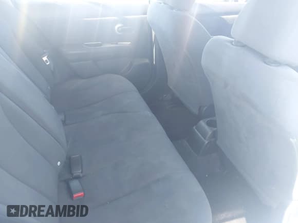 ✅ 2009 Nissan Versa S • VIN: 3N1BC13E79L372922 • Lot: 43671245. Listed on IAAI with 186,842 mi. Free auction sales archive from the USA and detailed vehicle history report at DreamBid. Image 8.