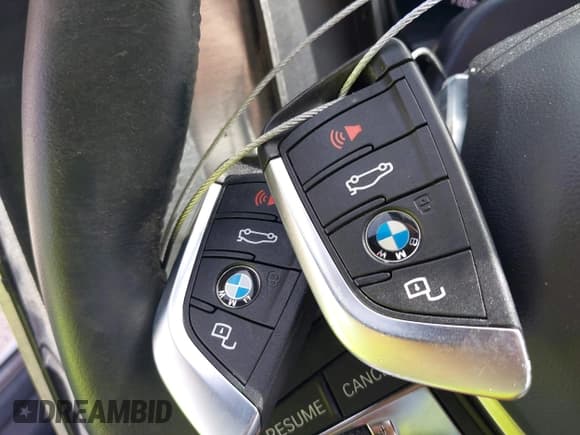 ✅ 2022 BMW 3 Series 330i • VIN: 3MW5R1J01N8C72194 • Lot: 41833596. Listed on IAAI with 24,296 mi. Free auction sales archive from the USA and detailed vehicle history report at DreamBid. Image 11.