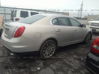 ✅ 2009 Lincoln MKS • VIN: 1LNHM93R89G634016 • Лот: 27178287. Опубликован ранее на IAAI с пробегом 149 449 миль. Бесплатный доступ к архиву аукционных продаж из США и подробный отчёт об истории автомобиля на DreamBid. Изображение 4.