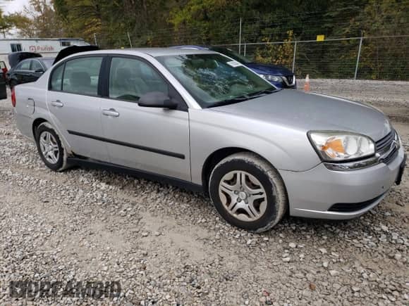 2005 Chevrolet Malibu z VIN 1G1ZS52F25F205137, wystawiony jako Copart lot #75839844 z przebiegiem 60 832 mil mil oraz Czysty tytuł • Clean title. Historia ofert i sprzedaży dostępna na DreamBid. Obrazek 4.