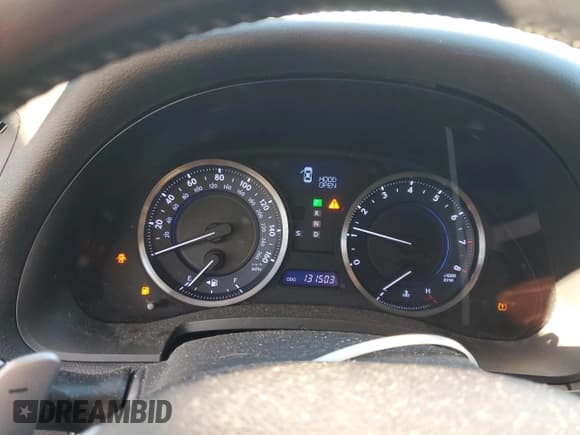 ✅ 2012 Lexus IS 350 • VIN: JTHBE5C24C5030418 • Lot: 91045835. Listed on Copart with 131,503 mi. Free auction sales archive from the USA and detailed vehicle history report at DreamBid. Image 9.