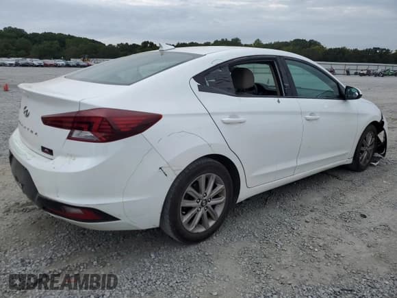 ✅ 2019 Hyundai Elantra Value Edition • VIN: 5NPD84LF9KH472379 • Lot: 83931905. Listed on Copart with 148,460 mi. Free auction sales archive from the USA and detailed vehicle history report at DreamBid. Image 3.