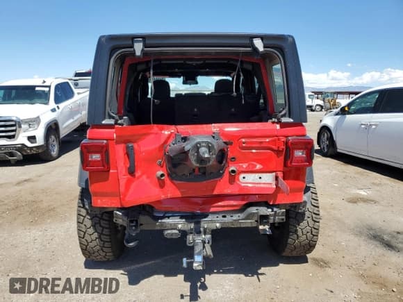 ✅ 2024 Jeep Wrangler Sport S • VIN: 1C4PJXDN5RW103967 • Lot: 71984105. Wystawiony na Copart z przebiegiem 3 056 mil. Bezpłatny archiwum sprzedaży aukcyjnych z USA i szczegółowy raport historii pojazdu na DreamBid. Zdjęcie 6.