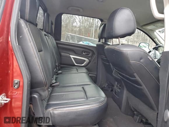 ✅ 2016 Nissan Titan Platinum Reserve • VIN: 1N6BA1F25GN509256 • Lot: 95889345. Listed on Copart with 174,277 mi. Free auction sales archive from the USA and detailed vehicle history report at DreamBid. Image 10.