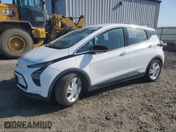 ✅ 2023 Chevrolet Bolt EV 1LT • VIN: 1G1FW6S03P4127748 • Lot: 55466605. Wystawiony na Copart z przebiegiem 10 499 mil. Bezpłatny archiwum sprzedaży aukcyjnych z USA i szczegółowy raport historii pojazdu na DreamBid. Zdjęcie 1.