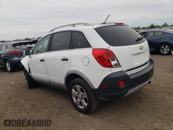 ✅ 2015 Chevrolet Captiva Sport LS • VIN: 3GNAL2EK1FS509332 • Lot: 73185074. Wystawiony na Copart z przebiegiem 168 632 mil. Bezpłatny archiwum sprzedaży aukcyjnych z USA i szczegółowy raport historii pojazdu na DreamBid. Zdjęcie 2.