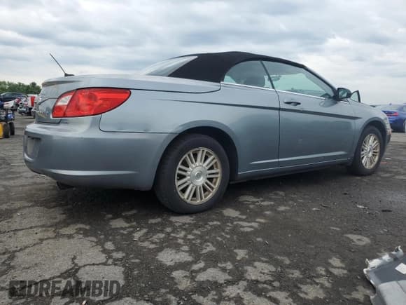 ✅ 2009 Chrysler Sebring Touring • VIN: 1C3LC55D09N527148 • Lot: 63204985. Wystawiony na Copart z przebiegiem 107 403 mil. Bezpłatny archiwum sprzedaży aukcyjnych z USA i szczegółowy raport historii pojazdu na DreamBid. Zdjęcie 3.
