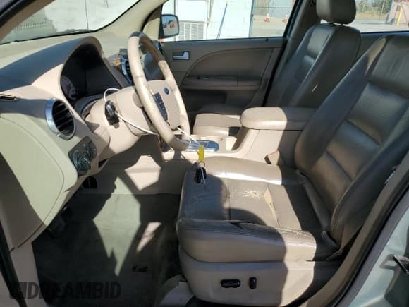 ✅ 2005 Ford Freestyle Limited • VIN: 1FMDK06195GA37232 • Lot: 69274664. Wystawiony na Copart z przebiegiem Nie podano. Bezpłatny archiwum sprzedaży aukcyjnych z USA i szczegółowy raport historii pojazdu na DreamBid. Zdjęcie 7.