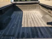 ✅ 2015 Chevrolet Silverado 2500HD Work Truck • VIN: 1GC0CUEG6FZ105103 • Lot: 81688685. Wystawiony na Copart z przebiegiem Nie podano. Bezpłatny archiwum sprzedaży aukcyjnych z USA i szczegółowy raport historii pojazdu na DreamBid. Zdjęcie 10.