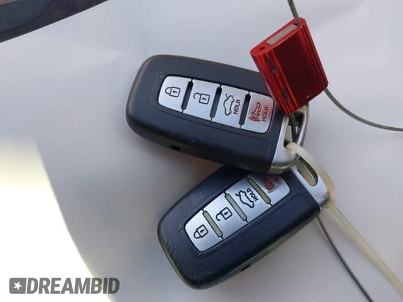 ✅ 2013 Hyundai Elantra GLS • VIN: 5NPDH4AE0DH299459 • Lot: 43652874. Listed on IAAI with 173,549 mi. Free auction sales archive from the USA and detailed vehicle history report at DreamBid. Image 11.