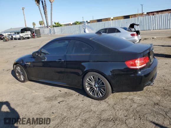✅ 2010 BMW M3 • VIN: WBSWD9C58AP362931 • Lot: 73544424. Listed on Copart with 66,067 mi. Free auction sales archive from the USA and detailed vehicle history report at DreamBid. Image 2.