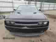 2013 Dodge Challenger R/T Classic z VIN 2C3CDYBT6DH511757, wystawiony jako Copart lot #66043334 z przebiegiem 175 539 mil mil oraz Szkoda całkowita • Salvage title. Historia ofert i sprzedaży dostępna na DreamBid. Obrazek 5.