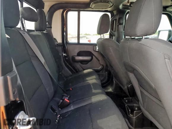 ✅ 2021 Jeep Gladiator Freedom • VIN: 1C6HJTAG8ML580882 • Лот: 57690885. Опубликован ранее на Copart с пробегом Не указан. Бесплатный доступ к архиву аукционных продаж из США и подробный отчёт об истории автомобиля на DreamBid. Изображение 10.