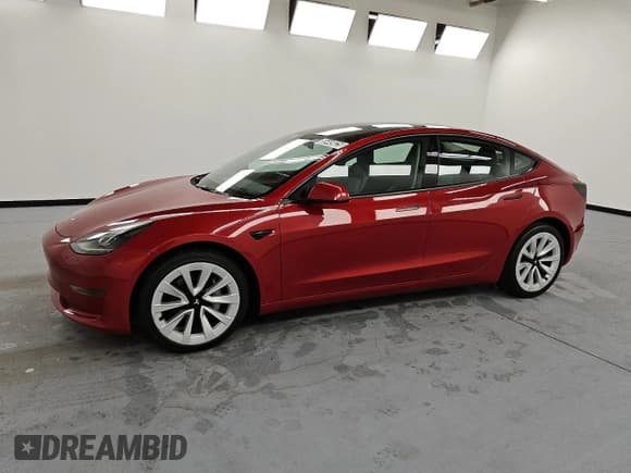✅ 2022 Tesla Model 3 • VIN: 5YJ3E1EA2NF289980 • Lot: 55449825. Wystawiony na Copart z przebiegiem 90 137 mil. Bezpłatny archiwum sprzedaży aukcyjnych z USA i szczegółowy raport historii pojazdu na DreamBid. Zdjęcie 1.