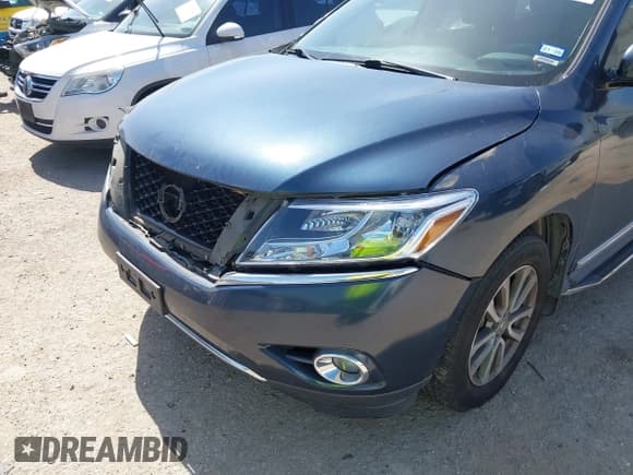 ✅ 2014 Nissan Pathfinder SL • VIN: 5N1AR2MN6EC635611 • Lot: 42763830. Listed on IAAI with 155,584 mi. Free auction sales archive from the USA and detailed vehicle history report at DreamBid. Image 6.